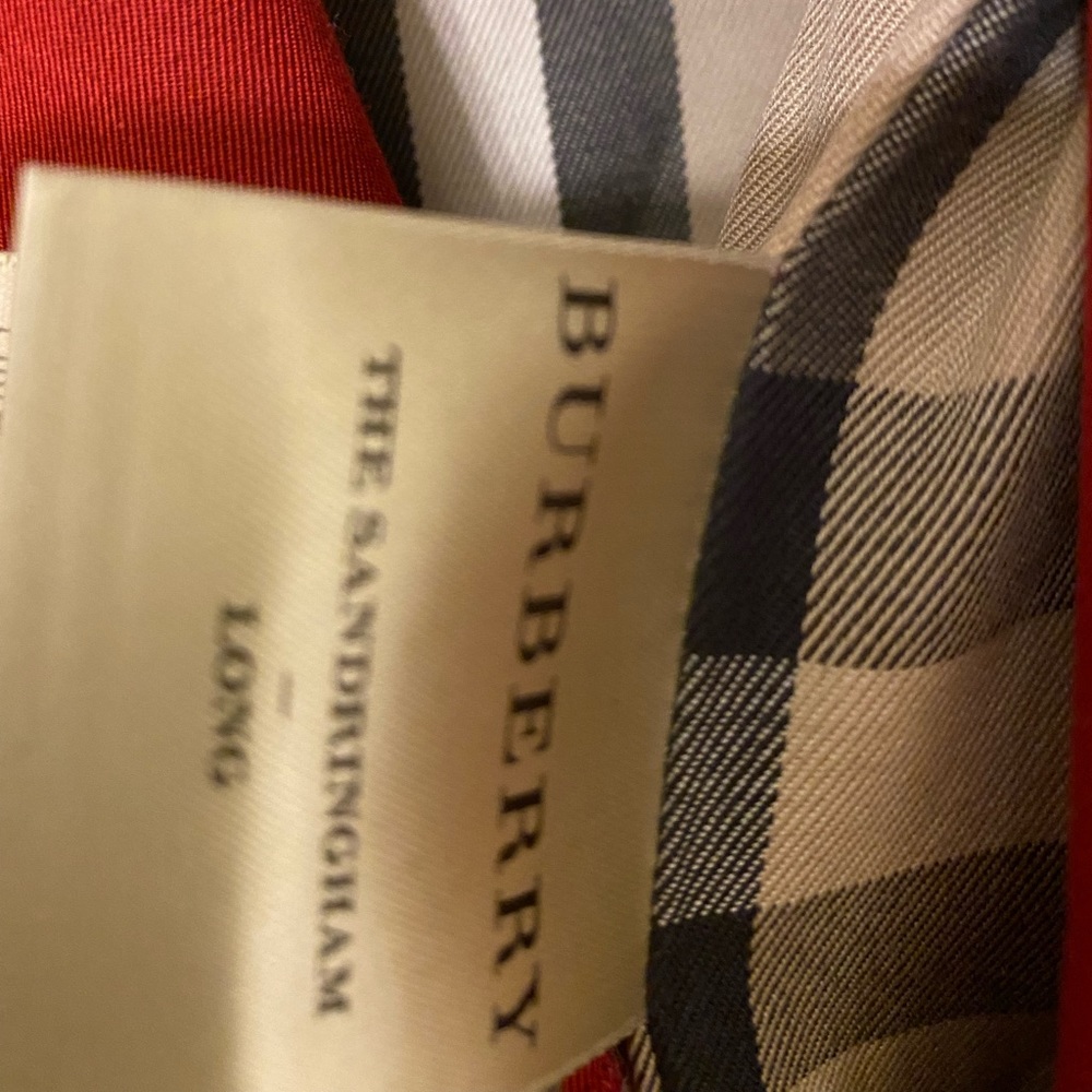 Burberry Heritage Sandringham Trench Coat, Parade Red, Long - Picture 11 of 13